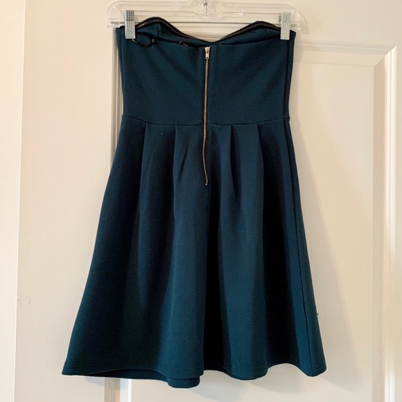 Forever 21 Green/ Teal Strapless Mini Dress - Picture 4 of 9